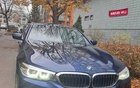 BMW 5 серия, 2018 год, 3 300 000 рублей, 1 фотография