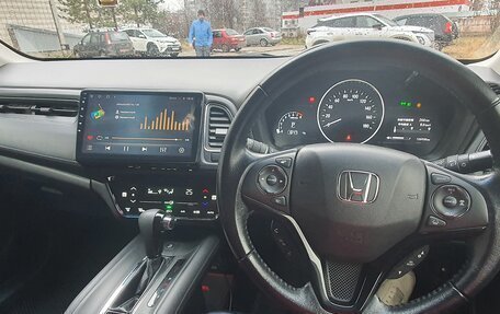 Honda Vezel, 2017 год, 1 800 000 рублей, 22 фотография