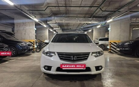 Honda Accord VIII рестайлинг, 2012 год, 1 250 000 рублей, 2 фотография