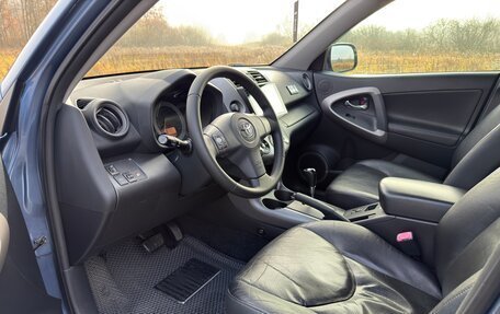 Toyota RAV4, 2006 год, 1 095 000 рублей, 10 фотография