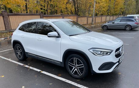 Mercedes-Benz GLA, 2020 год, 2 850 000 рублей, 10 фотография