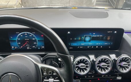 Mercedes-Benz GLA, 2020 год, 2 850 000 рублей, 14 фотография