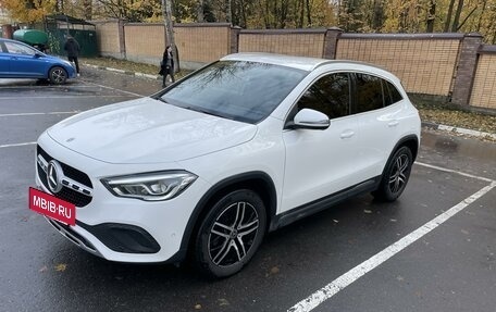 Mercedes-Benz GLA, 2020 год, 2 850 000 рублей, 2 фотография