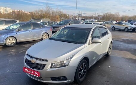 Chevrolet Cruze II, 2012 год, 800 000 рублей, 3 фотография