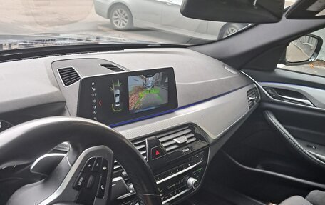 BMW 5 серия, 2018 год, 3 300 000 рублей, 6 фотография