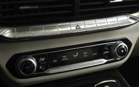 FAW Bestune T77, 2023 год, 1 997 000 рублей, 14 фотография