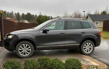 Volkswagen Touareg III, 2012 год, 2 600 000 рублей, 3 фотография