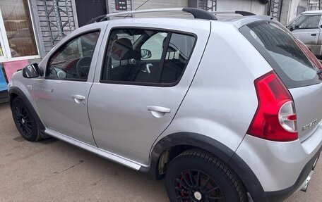 Renault Sandero II рестайлинг, 2013 год, 580 000 рублей, 3 фотография