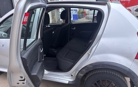 Renault Sandero II рестайлинг, 2013 год, 580 000 рублей, 4 фотография