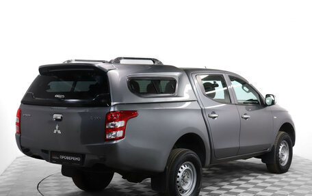 Mitsubishi L200 IV рестайлинг, 2018 год, 1 590 000 рублей, 5 фотография