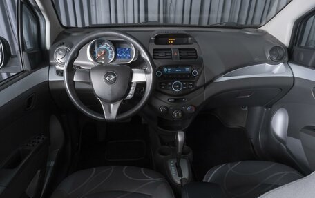 Ravon R2, 2016 год, 924 000 рублей, 6 фотография