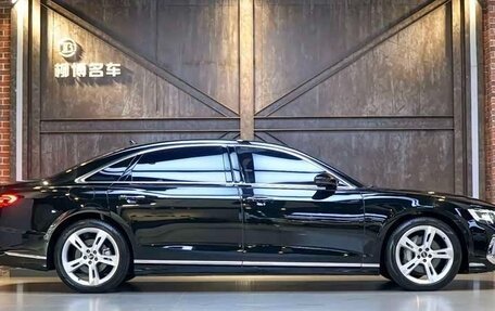 Audi A8, 2022 год, 7 747 032 рублей, 5 фотография