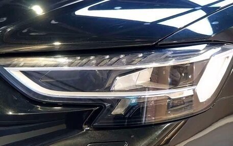 Audi A8, 2022 год, 7 747 032 рублей, 11 фотография