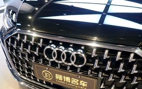 Audi A8, 2022 год, 7 747 032 рублей, 13 фотография