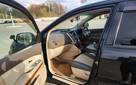 Toyota Harrier, 2004 год, 990 000 рублей, 16 фотография