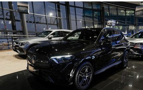 Mercedes-Benz GLC, 2025 год, 9 700 000 рублей, 1 фотография