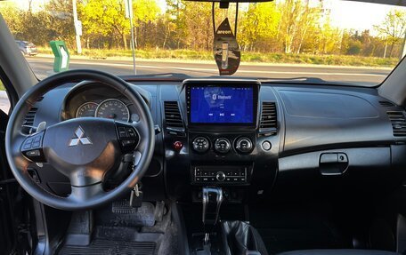 Mitsubishi Pajero Sport II рестайлинг, 2011 год, 1 600 000 рублей, 8 фотография