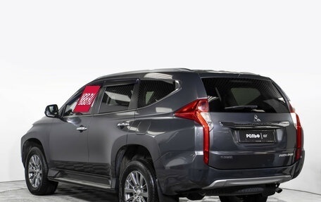 Mitsubishi Pajero Sport III рестайлинг, 2019 год, 2 495 000 рублей, 7 фотография