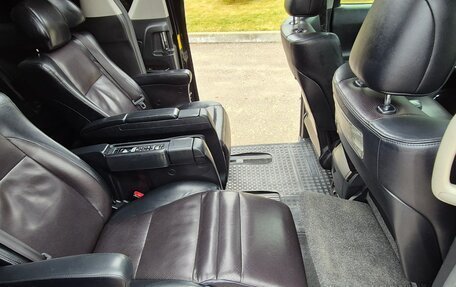 Toyota Alphard III, 2013 год, 2 375 000 рублей, 15 фотография