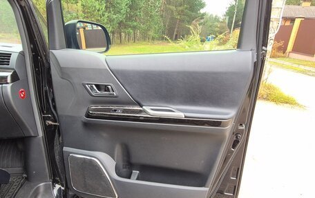 Toyota Alphard III, 2013 год, 2 375 000 рублей, 17 фотография