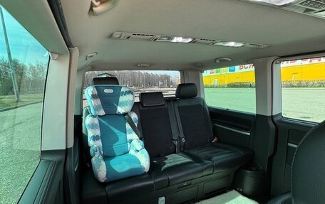 Volkswagen Multivan T6 рестайлинг, 2016 год, 3 460 000 рублей, 18 фотография