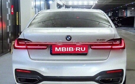 BMW 7 серия, 2022 год, 5 750 000 рублей, 5 фотография