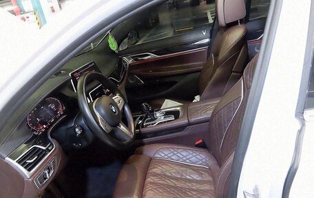 BMW 7 серия, 2022 год, 5 750 000 рублей, 13 фотография