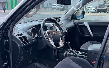 Toyota Land Cruiser Prado 150 рестайлинг 2, 2013 год, 3 500 000 рублей, 9 фотография