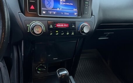 Toyota Land Cruiser Prado 150 рестайлинг 2, 2013 год, 3 500 000 рублей, 7 фотография