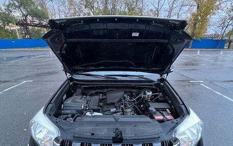 Toyota Land Cruiser Prado 150 рестайлинг 2, 2013 год, 3 500 000 рублей, 11 фотография