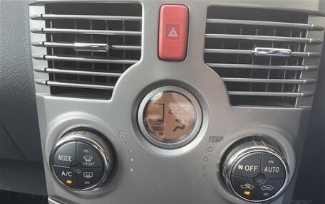 Toyota Rush II, 2016 год, 992 000 рублей, 12 фотография