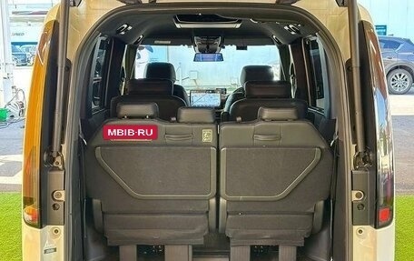 Honda Stepwgn, 2022 год, 1 951 950 рублей, 39 фотография