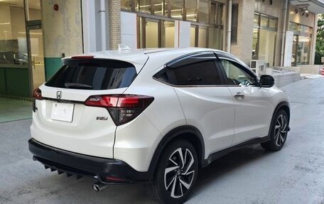 Honda Vezel, 2021 год, 1 367 000 рублей, 4 фотография