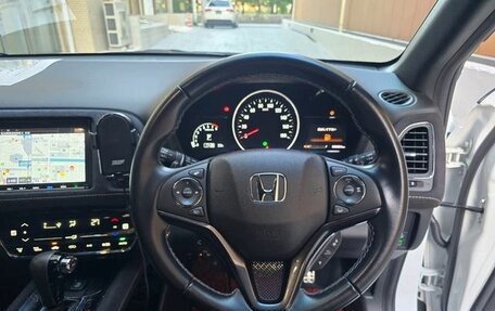 Honda Vezel, 2021 год, 1 367 000 рублей, 11 фотография