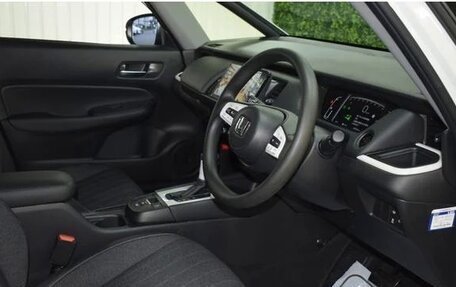 Honda Fit, 2021 год, 1 155 000 рублей, 8 фотография