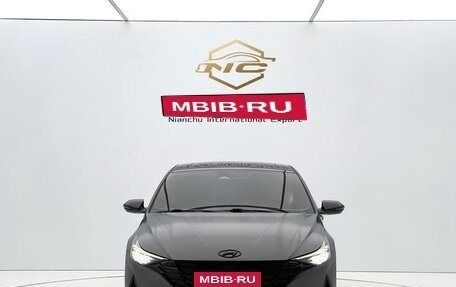 Hyundai Elantra, 2022 год, 1 085 500 рублей, 2 фотография