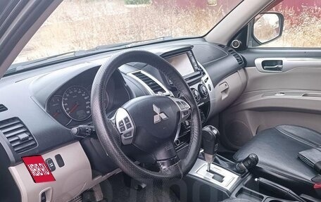 Mitsubishi Pajero Sport II рестайлинг, 2010 год, 1 450 000 рублей, 10 фотография