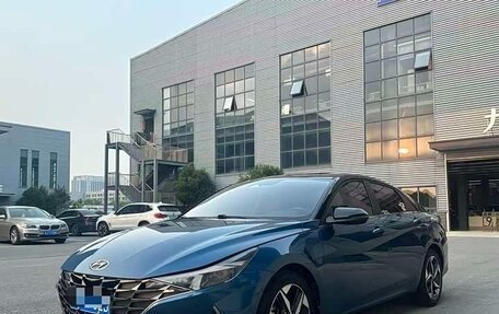 Hyundai Elantra, 2022 год, 1 230 000 рублей, 5 фотография