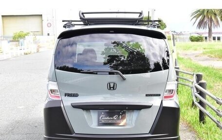 Honda Freed I, 2014 год, 770 001 рублей, 5 фотография