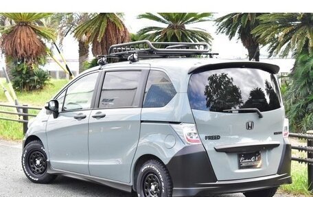 Honda Freed I, 2014 год, 770 001 рублей, 8 фотография