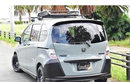 Honda Freed I, 2014 год, 770 001 рублей, 6 фотография