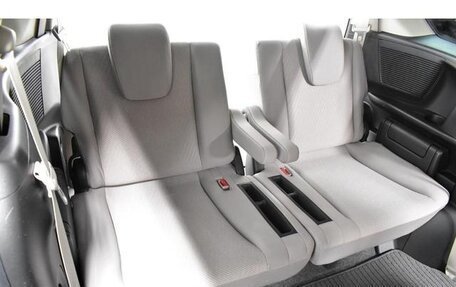 Honda Freed I, 2014 год, 770 001 рублей, 19 фотография