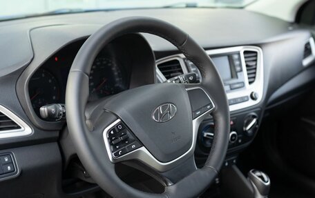 Hyundai Solaris II рестайлинг, 2021 год, 1 315 000 рублей, 11 фотография