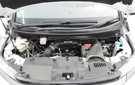 Honda Stepwgn IV, 2021 год, 1 800 000 рублей, 22 фотография