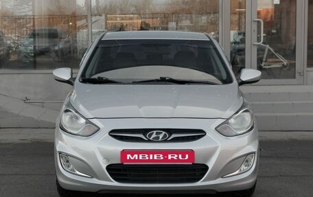 Hyundai Accent IV, 2011 год, 890 000 рублей, 2 фотография