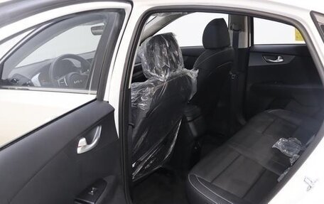 KIA K3, 2025 год, 1 820 000 рублей, 15 фотография