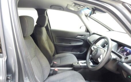 Honda Fit, 2022 год, 1 150 000 рублей, 9 фотография