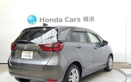 Honda Fit, 2022 год, 1 150 000 рублей, 3 фотография