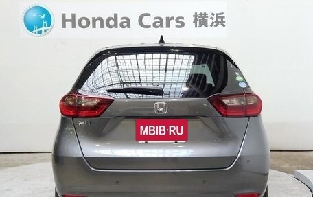 Honda Fit, 2022 год, 1 150 000 рублей, 4 фотография