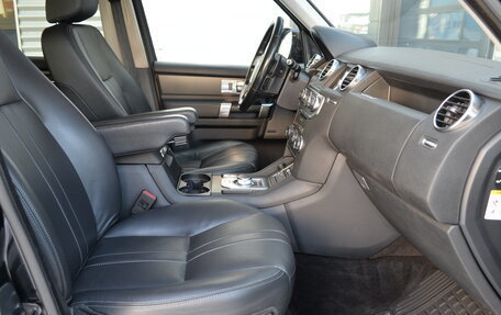 Land Rover Discovery IV, 2015 год, 2 600 000 рублей, 32 фотография